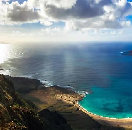 Iseo Playa Blanca (Lanzarote)